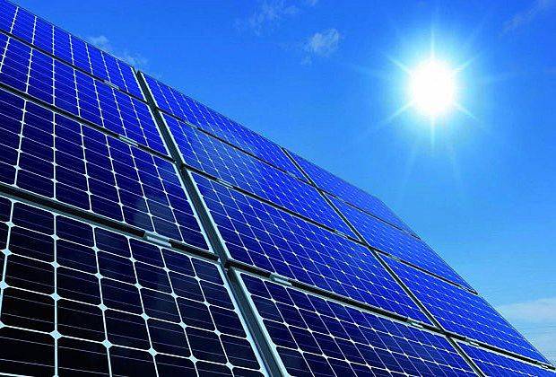 В Самарской области открыли первую в Поволжье солнечную электростанцию