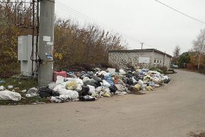 Тысячи дачников вынуждены будут дважды оплачивать вывоз мусора