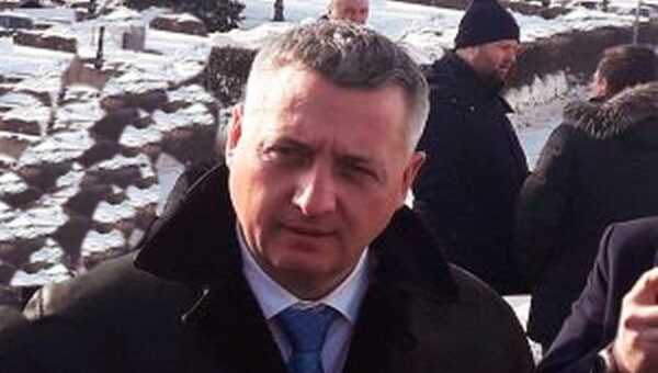 Волков превращается из «мусорного короля» в «мусорного серого кардинала» Волков превращается из «мусорного короля» в «мусорного серого кардинала»